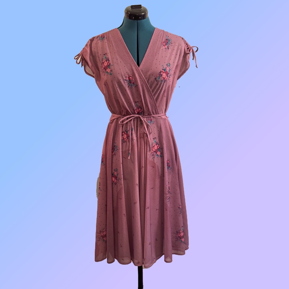 Beautiful Vintage Mauve Floral Dress - small/medium